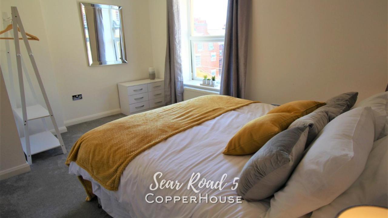 Beautiful Apartments On The Sea Front - Sea Road 5 Филикстоу Экстерьер фото